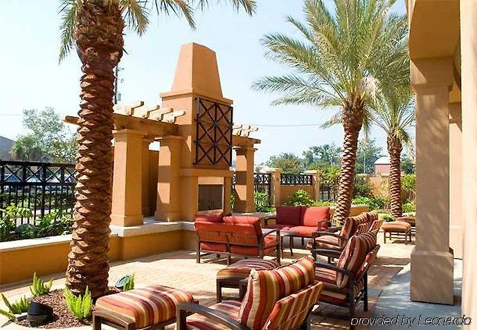 Courtyard By Marriott Downtown 3*