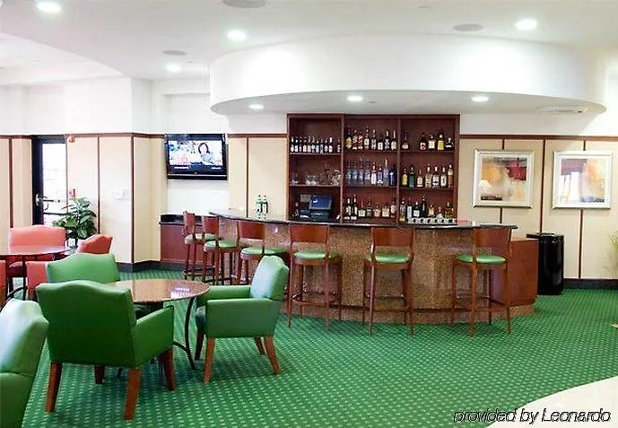 Courtyard By Marriott Downtown Hotel 3*