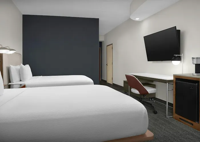 Courtyard By Marriott Downtown Hotel 3*