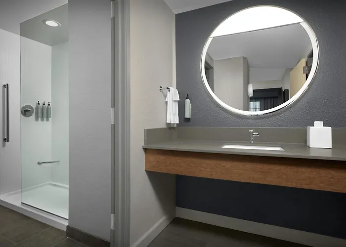 Courtyard By Marriott Downtown 3* Pensacola