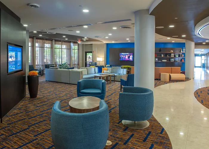 Courtyard By Marriott Downtown 3*